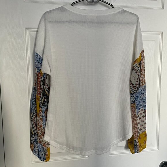 BAEA Los Angeles Boho Top - Picture 9 of 10